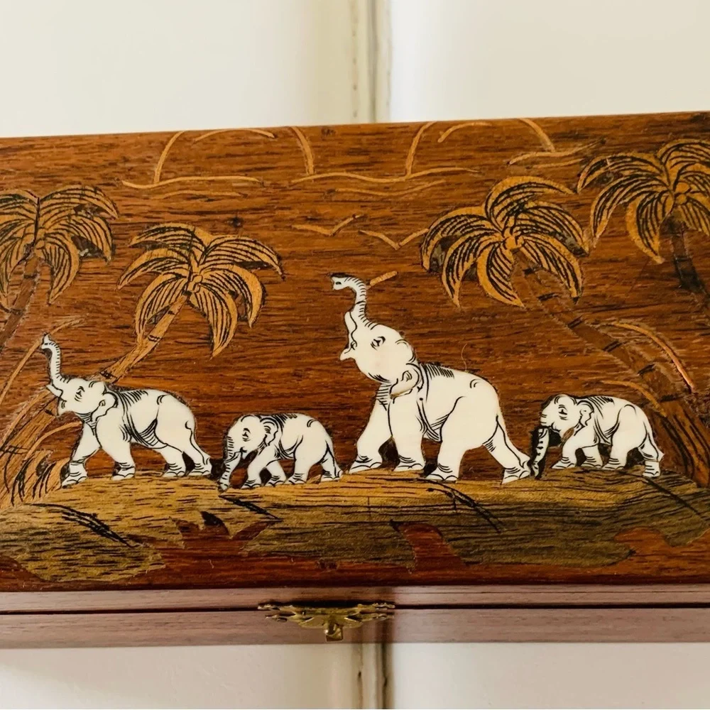 Wooden box